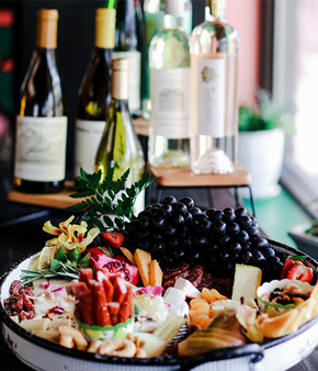 wine charcuterie catering process 5